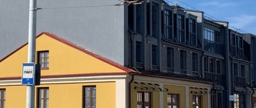 Что интересного произошло на рынке жилья города Бреста за второй месяц этого года, кратко про основные цифры и тенденции