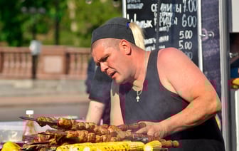 Узнали, подорожал ли шашлык на «Славянском базаре в Витебске»