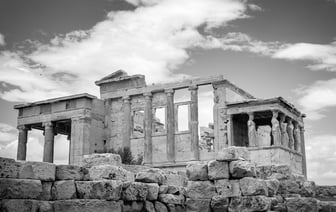 Из Казахстана в Россию отправляют все меньше денег