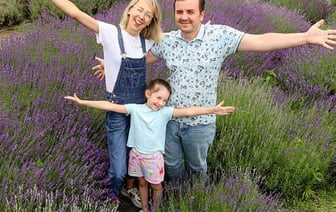 Под Пинском семья создала лавандовую ферму
