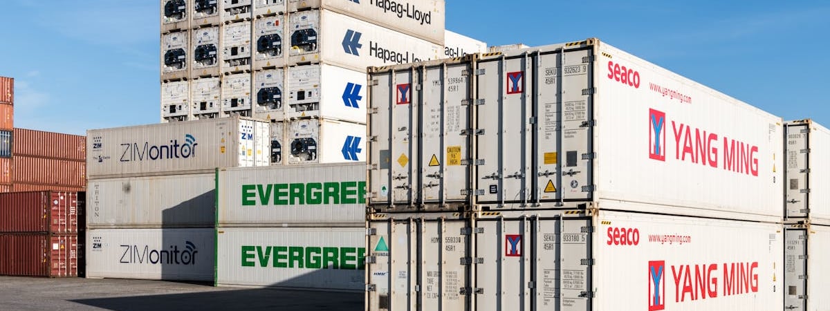 Россия на полгода продлила запрет на экспорт бензина