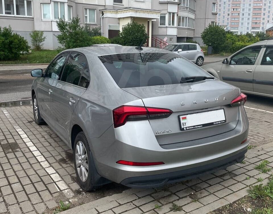 Из Европы не привезти, а что на «вторичке»? Сколько сейчас стоят Skoda Superb, Rapid и Kodiaq