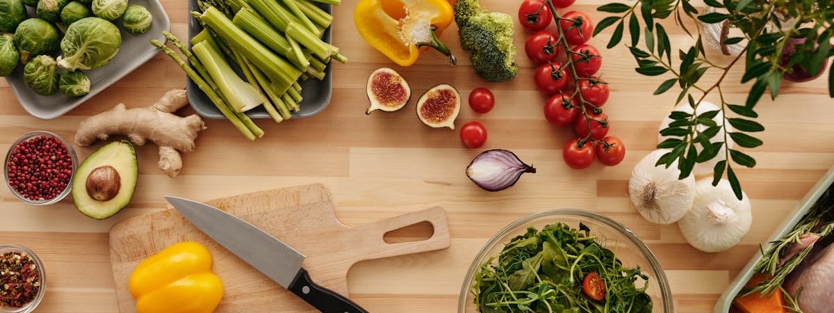 Беларусь в январе снизила поставки сливочного масла и яиц в Россию