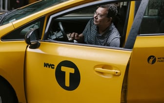 Зарплата — от 10 до 15 тыс. рублей. Белорусам предложили вакансию в сфере продаж. Что нужно делать?