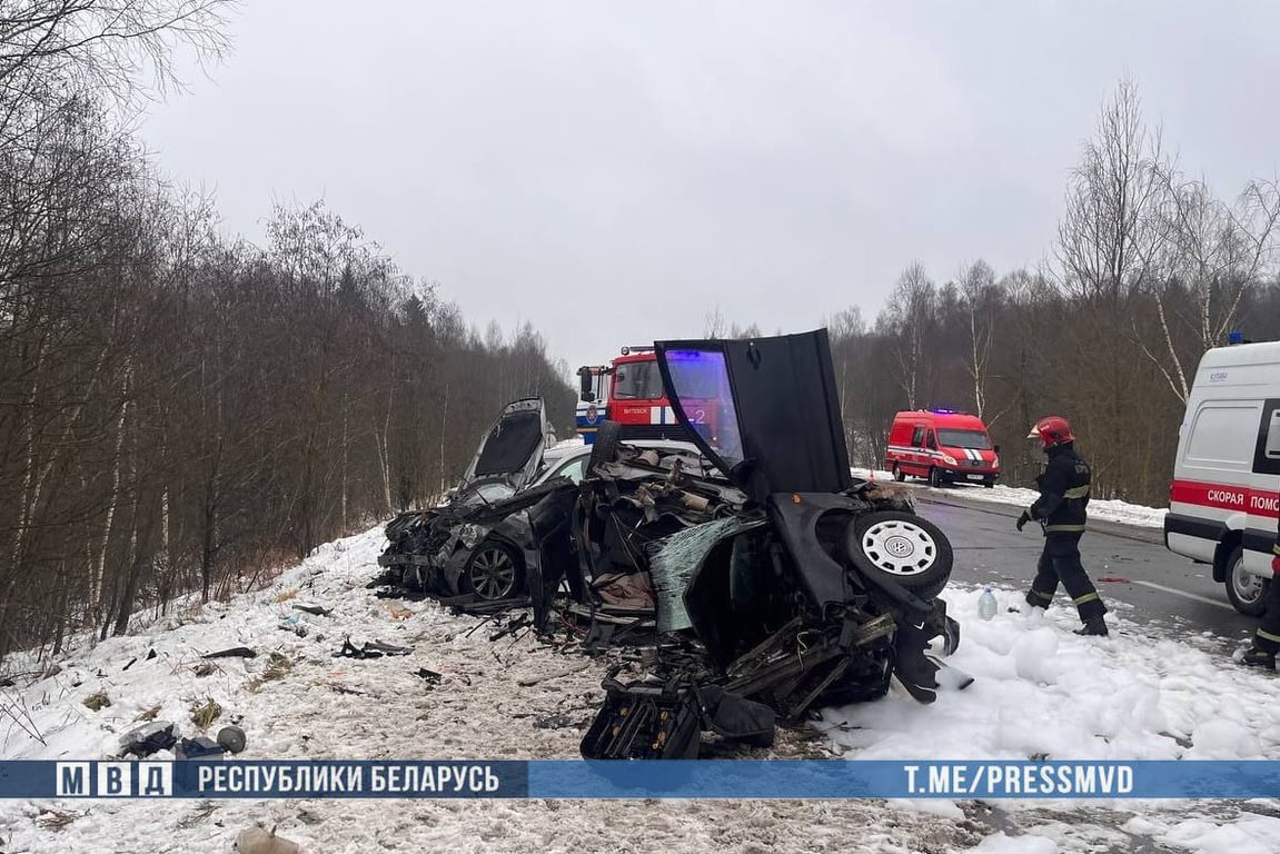 Страшное ДТП: один погибший, шесть пострадавших — видео