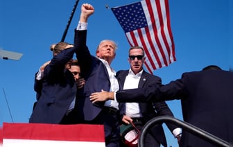 "Очень трогательно видеть, как он встает": свидетель расстрела Трампа для NDTV