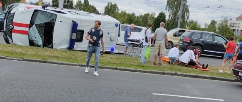 В Бресте водителя осудили за аварию с автомобилем скорой помощи