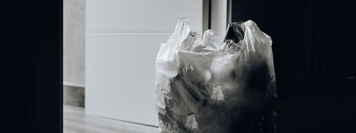 Убыточный Газпром готовится вдвое сократить работников