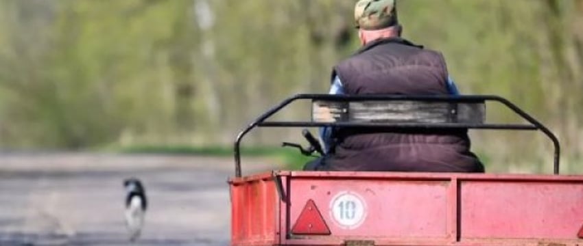 Белорус неудачно прокатился на мотоблоке — технику изъяли, а сам лишился прав