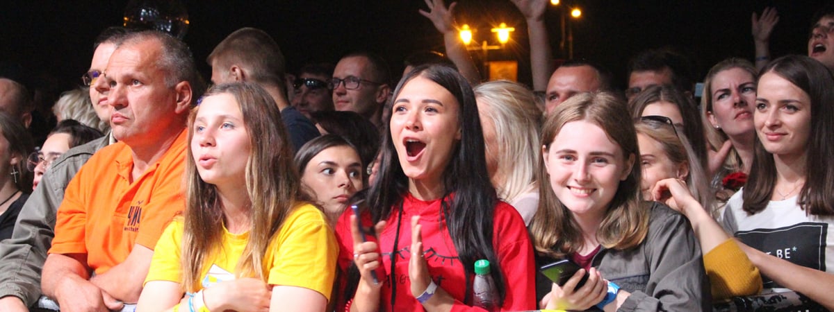 Кто едет в Лиду? Завтра на фестивале выступит Ольга Бузова (программа праздника)