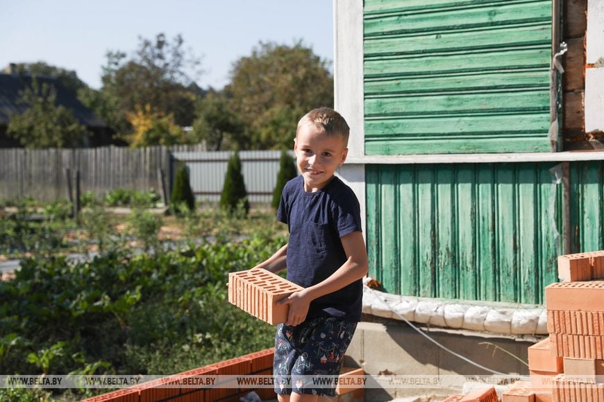 Врачи ставили бесплодие. История супругов Мельник - финалистов конкурса «Семья года»