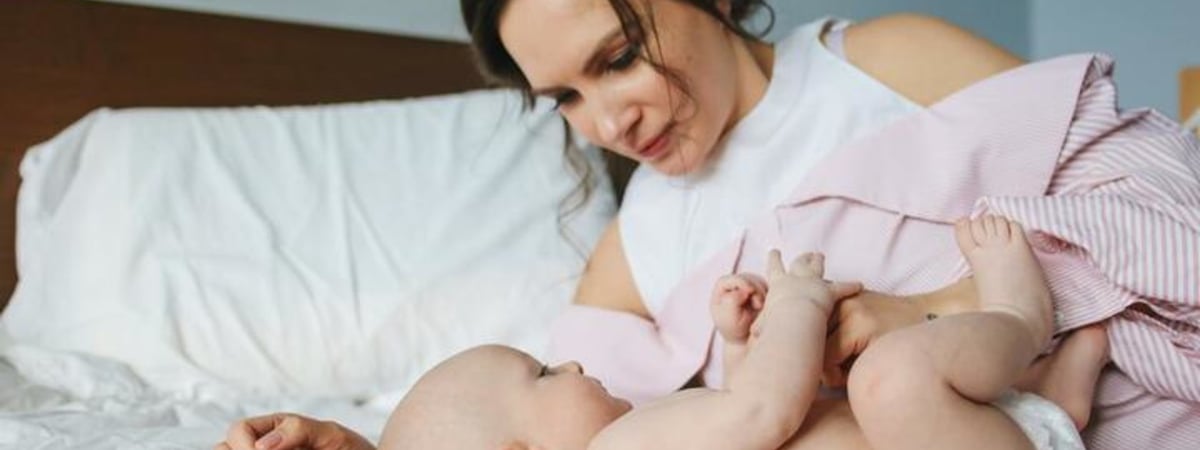 «Чтобы так деньги возвращали родным человека, который до пенсии не дожил». С декретницы потребовали обратно пособие на ребенка