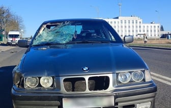 BMW насмерть сбил школьника на электросамокате — видео