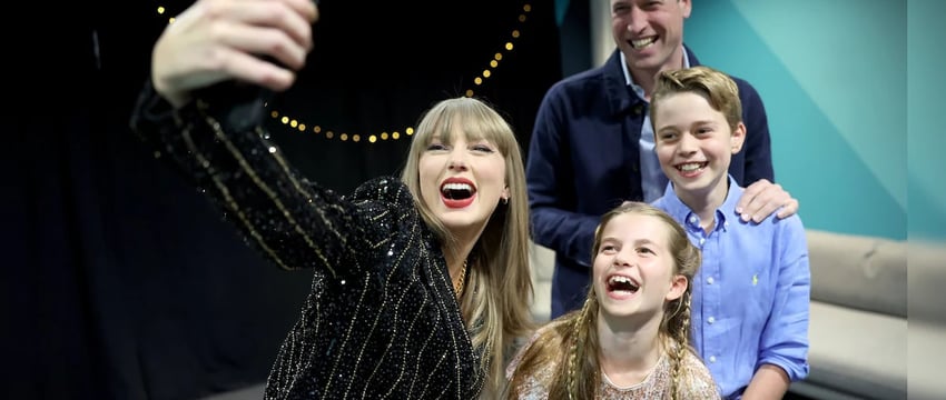 В свой день рождения принц Уильям танцует под песню Тейлора "Shake It Off" в Лондоне.