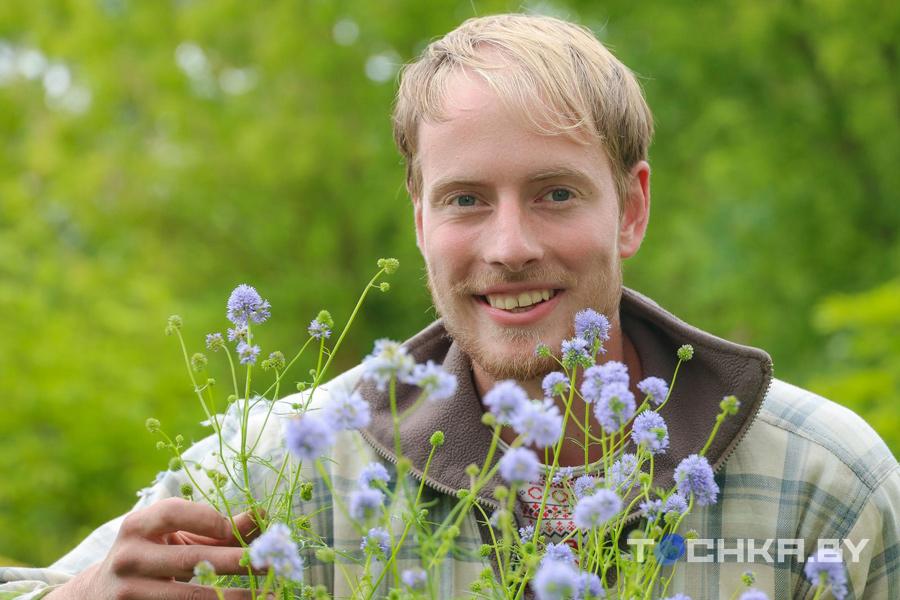 На рассаду потратил $11 тыс.: как парень из Бреста строит бизнес на цветах