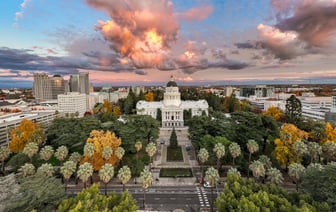 Франция впервые обогнала Грецию по показателю доходности гособлигаций