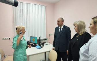 В Минобразования рассказали, как решили бороться с нехваткой медиков в Беларуси. Когда пообещали «укомплектовать» врачами регионы?