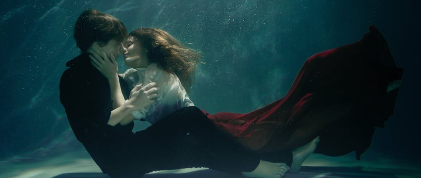 «Меня пугает, что $50» — белоруска спросила в TikTok, сколько денег сейчас дарят на свадьбу. Ей накидали советы