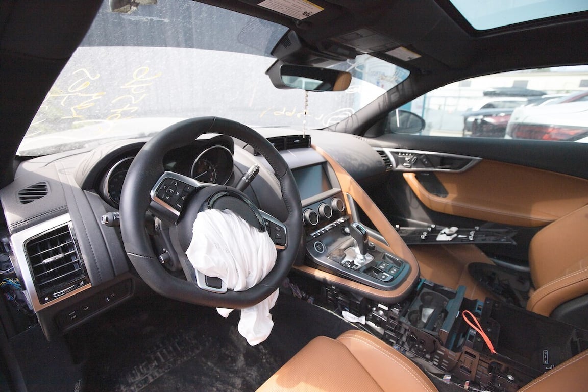 Белорус хотел пригнать «биток», но удивился стоимости доставки