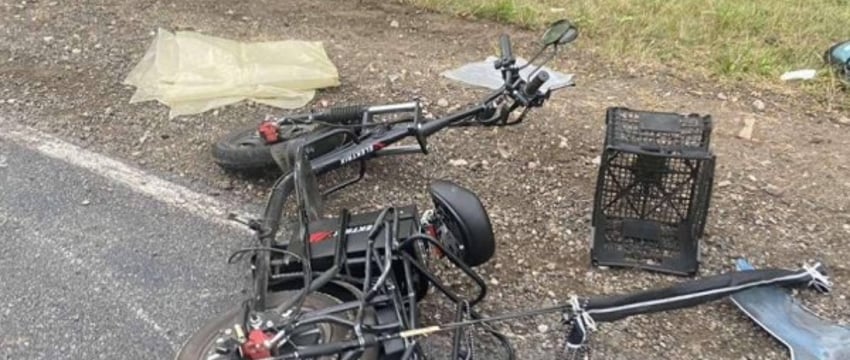 В Барановичском районе мотоциклист врезался в электровелосипед