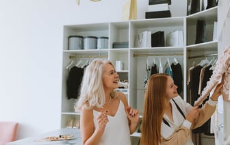 В Минске подросток поджег коробку в магазине, потому что ему стало скучно