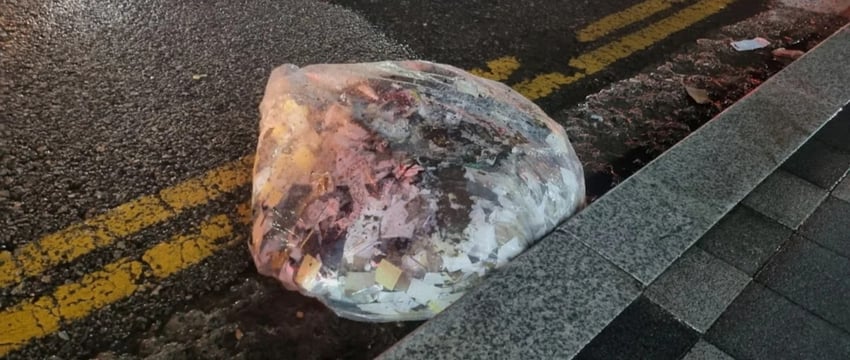 Северная Корея посылает мусорные шары, Южная отвечает громкоговорителями