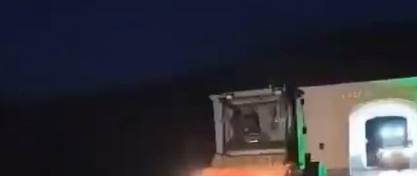 Работы по замене асфальтобетонного покрытия на улице ГОБК в Бресте