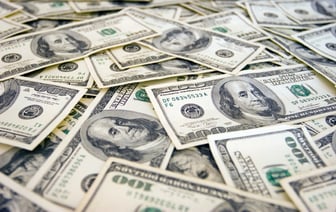 В Беларуси запретили оказывать спонсорскую помощь в иностранной валюте. Но есть нюанс — Официально