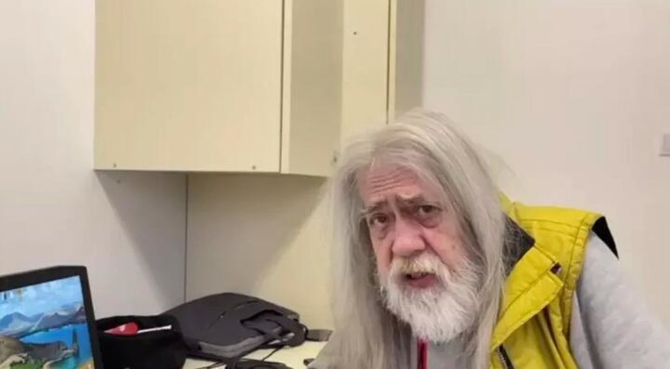 Владимир Лазарев. Скриншот видео