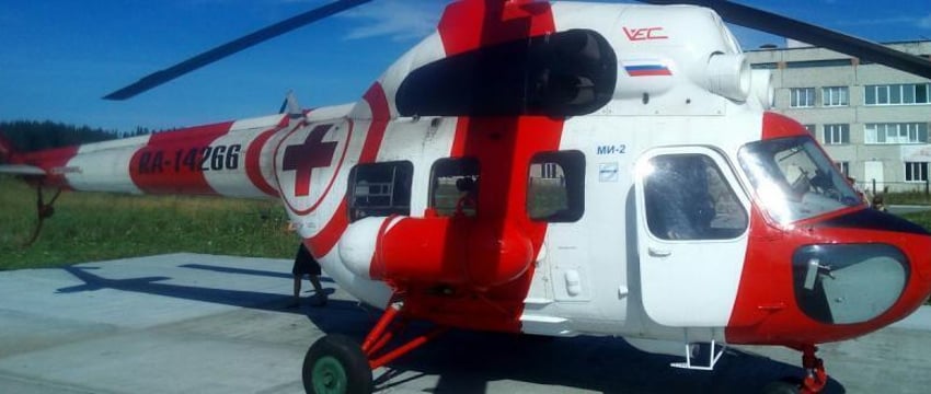 Три человека погибли при крушении вертолета Ми-2 в Кировской области