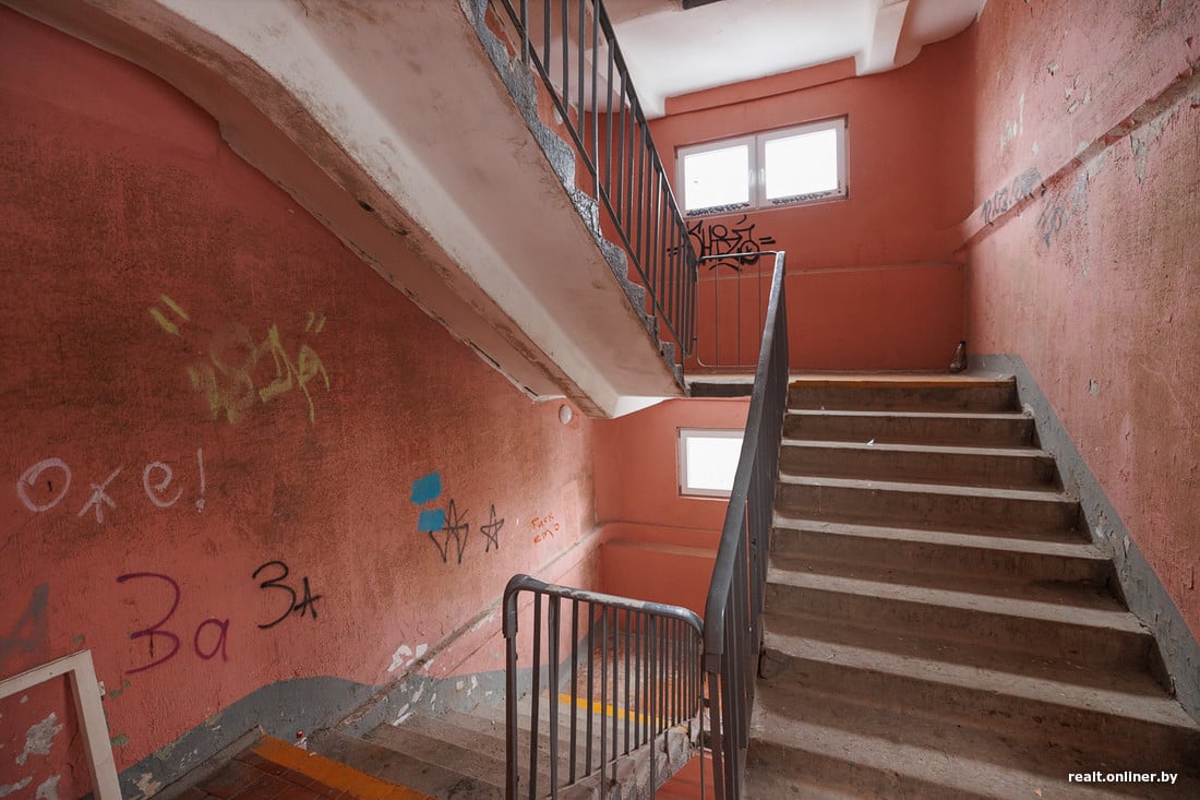 «Насчитали более 25 000 за ремонт подъезда». Нормально ли это?