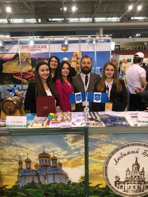 Сегодня брестский фонарщик зажжет фонари в Минске