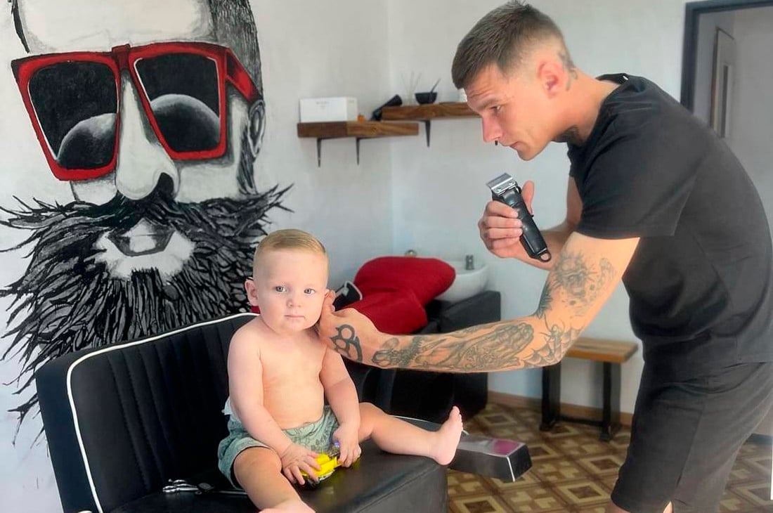 Пара из Бреста назвала сына Космосом