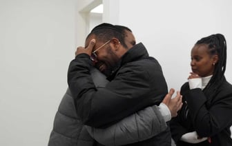 ХАМАС передал Израилю последних живых заложников в рамках первого этапа перемирия — Видео