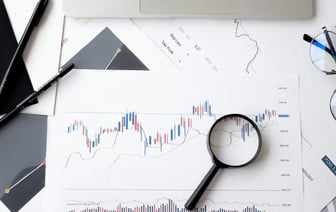 Белорусский рубль укрепляется к доллару на БВФБ