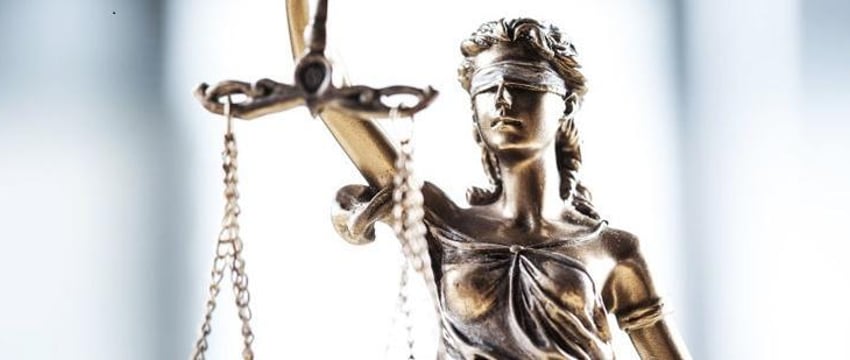 Белоруска пошла в суд из-за пары некачественных туфель – и выиграла