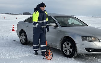 В ГАИ Гомеля напомнили о запрете ездить на летней резине