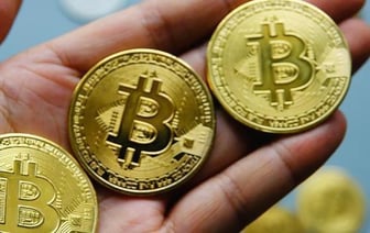 Биткоин бьет очередной рекорд, перевалив за $100 тысяч