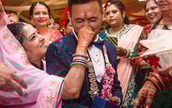 Социалисты побеждают на выборах в Каталонии