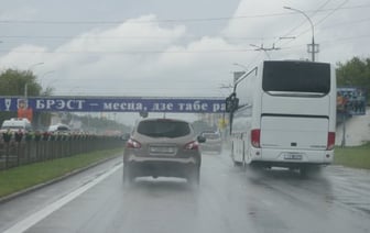 В Беларуси из-за долгов могут ограничить право на управление транспортом. Что нужно знать