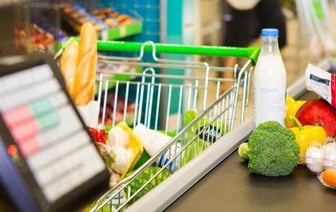 Россиянин отсудил у торговой сети 140 долларов за невкусную еду