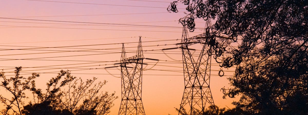 В Могилевской области восстановили нарушенное из-за непогоды электроснабжение