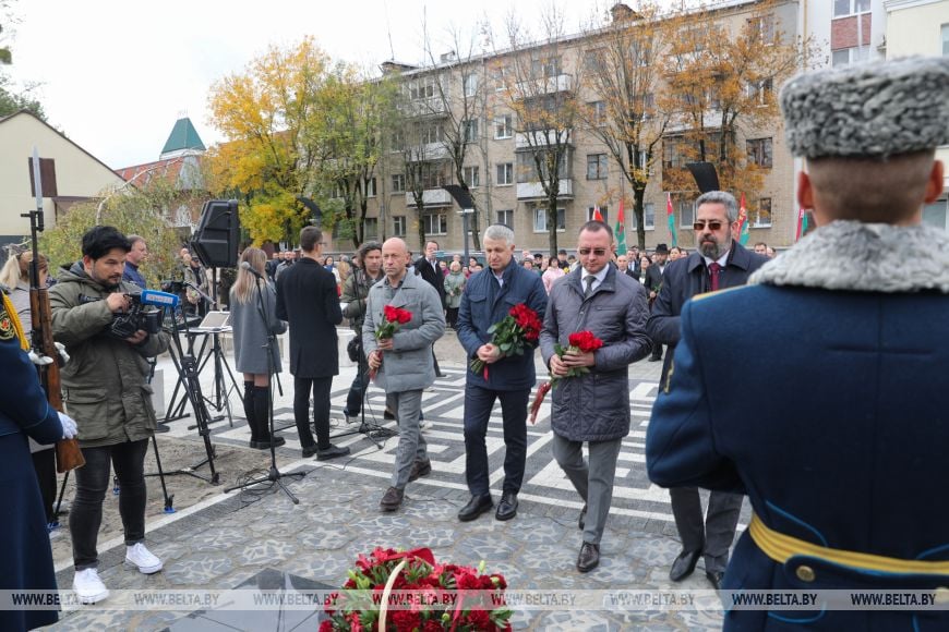 Обновленную мемориальную зону в память о жертвах брестского гетто открыли в Бресте