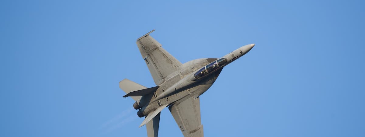 В Средиземном море начались масштабные военные учения НАТО