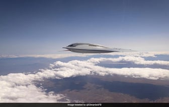 В США опубликованы первые изображения новейшего ядерного бомбардировщика-невидимки "В-21"