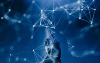 Дарят цветы и крадут деньги. Мошенники придумали новую схему обмана