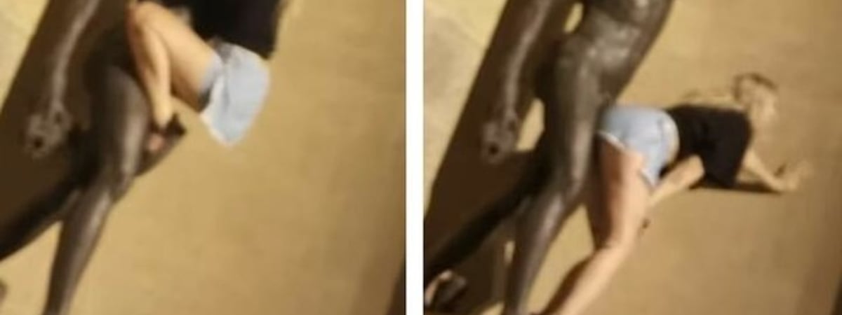 Во Флоренции туристка устроила интимную фотосессию со статуей бога Вакха