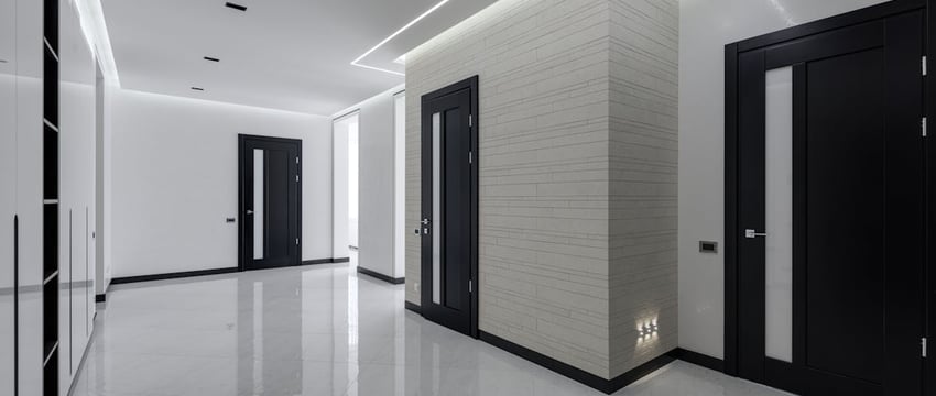 Опасные светильники и настольные лампы с некачественной изоляцией продавали в Горках и Могилеве