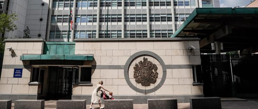 Британского дипломата заподозрили в шпионаже в Москве