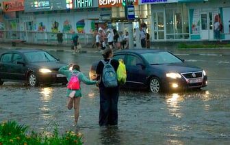 Тропический ливень вызвал потоп в Витебске. Сегодня он может повториться